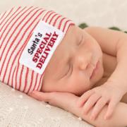 SANTA'S SPECIAL DELIVERY HAT