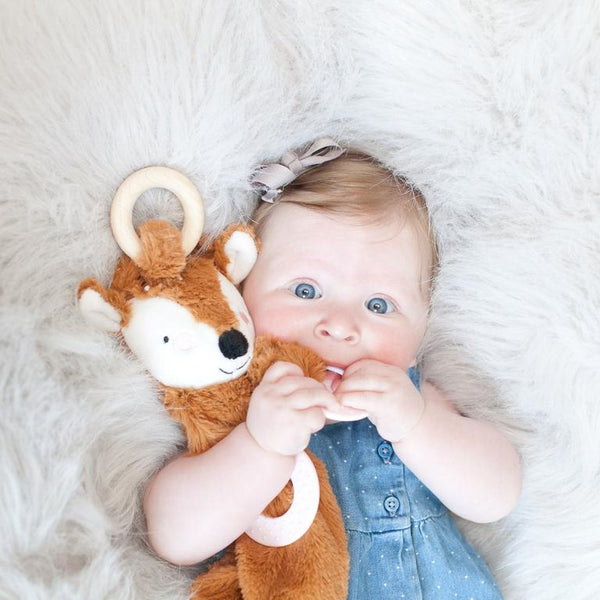 BELLA TUNNO DAPHNE THE DOE SIDEKICK PLUSH TEETHER