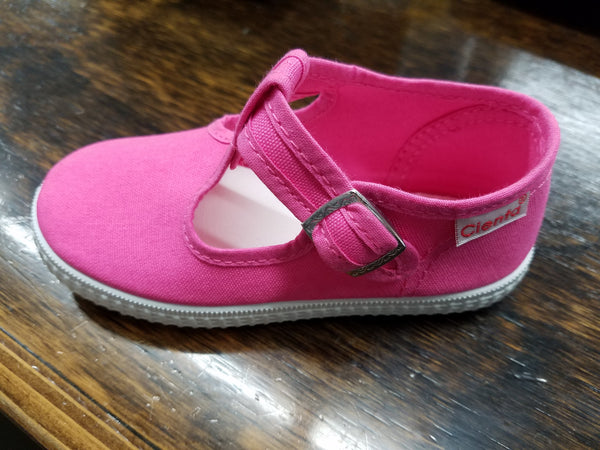 CIENTA T-STRAP SHOE IN FUCHSIA #51000-12