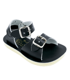 Sun sans saltwater sandals in the surfer style in black