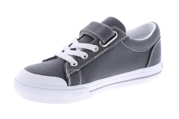 JORDAN IN GRAY BY FOOTMATES