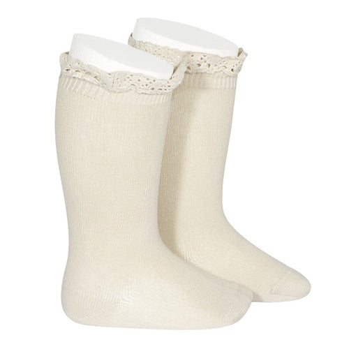 KNEE SOCK WITH LACE TRIM