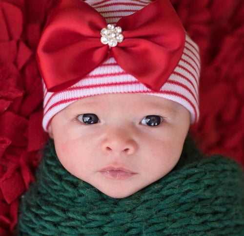 WRAPPED WITH A BOW HAT
